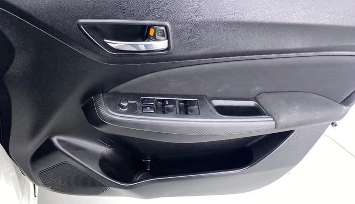 2018 Maruti Swift VXI D, Petrol, Manual, 70,212 km, Driver Side Door Panels Control