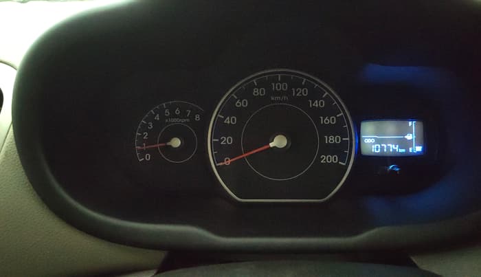 2014 Hyundai i10 MAGNA 1.1, Petrol, Manual, 10,762 km, Odometer Image