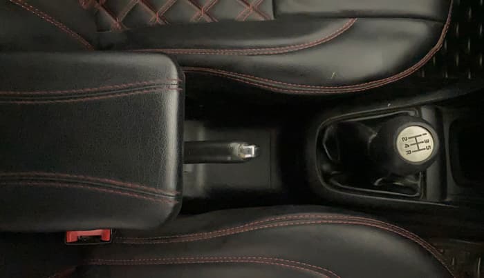 2015 Maruti Swift VDI, Diesel, Manual, 1,27,183 km, Gear Lever