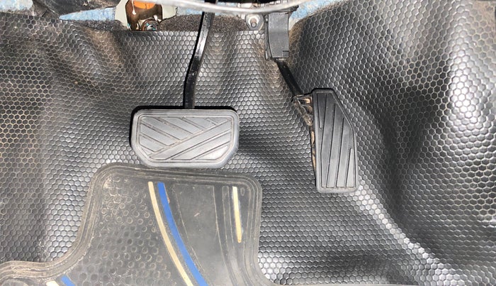 2017 Maruti Baleno ZETA CVT PETROL 1.2, Petrol, Automatic, 53,593 km, Pedals