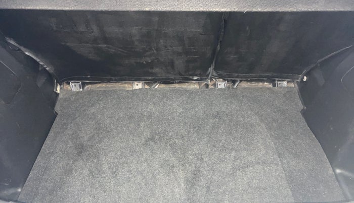 2017 Maruti Baleno ZETA CVT PETROL 1.2, Petrol, Automatic, 53,593 km, Boot Inside