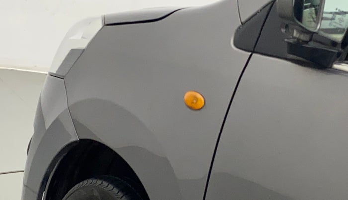 2018 Maruti Wagon R 1.0 LXI CNG, CNG, Manual, 75,535 km, Right fender - Lining loose