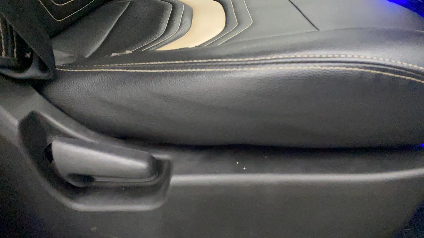 2018 Maruti Wagon R 1.0 LXI CNG, CNG, Manual, 75,535 km, Driver Side Adjustment Panel