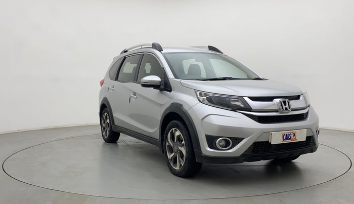 2017 Honda BR-V 1.5L I-VTEC V, Petrol, Manual, 98,946 km, Right Front Diagonal