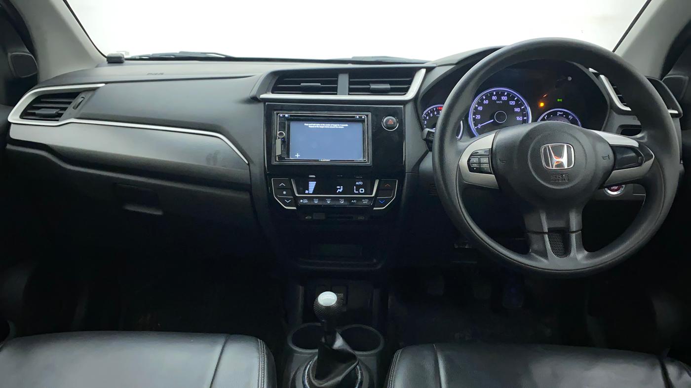2017 Honda BR-V 1.5L I-VTEC V, Petrol, Manual, 98,946 km, Dashboard