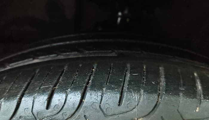 2015 Honda City 1.5L I-VTEC VX CVT, Petrol, Automatic, 94,315 km, Left Front Tyre Tread