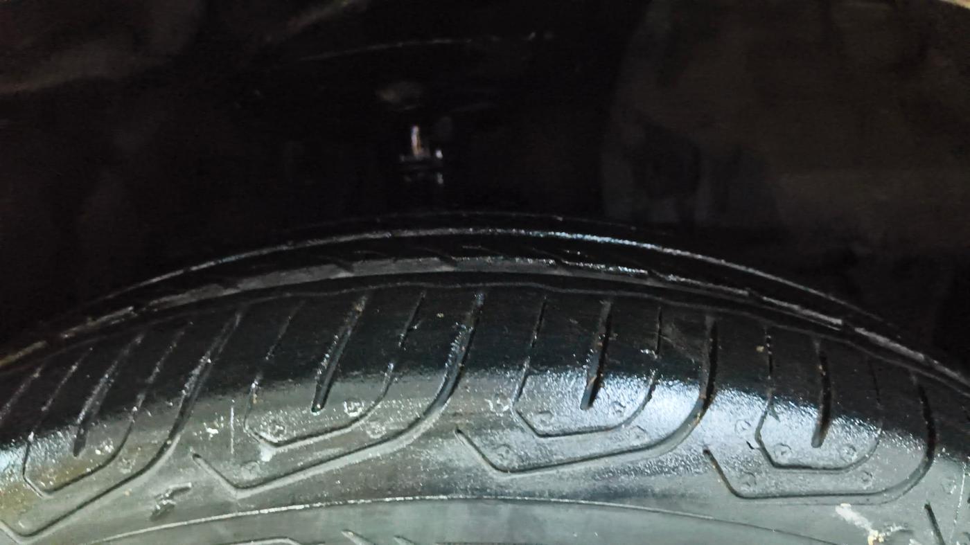 2015 Honda City 1.5L I-VTEC VX CVT, Petrol, Automatic, 94,315 km, Right Front Tyre Tread