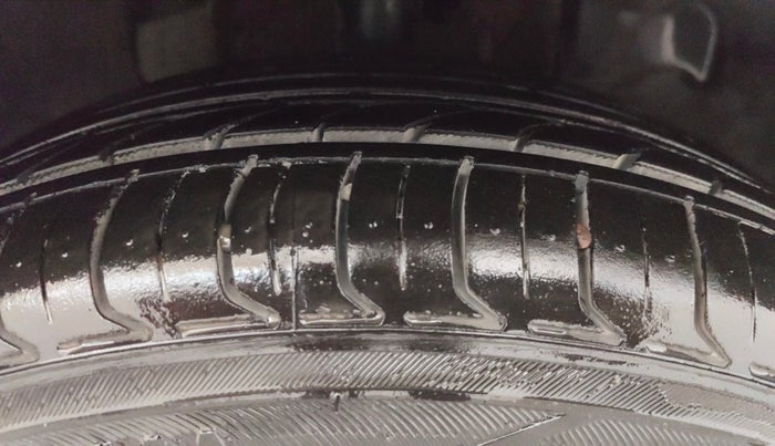 2019 Tata Tiago XZ PETROL, Petrol, Manual, 53,702 km, Right Front Tyre Tread