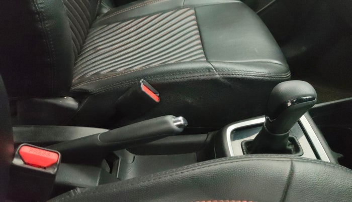 2019 Maruti Swift ZXI AMT, Petrol, Automatic, 49,028 km, Gear Lever