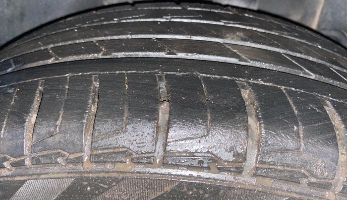 2023 KIA SELTOS  GTX Plus 1.5 Turbo Petrol DCT, Petrol, Automatic, 44,232 km, Left Rear Tyre Tread