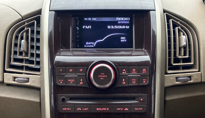 2014 Mahindra XUV500 W6 4X2, Diesel, Manual, 75,922 km, Infotainment System
