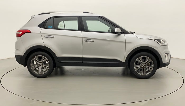 2017 Hyundai Creta SX PLUS AT 1.6 PETROL, Petrol, Automatic, 97,470 km, Right Side View