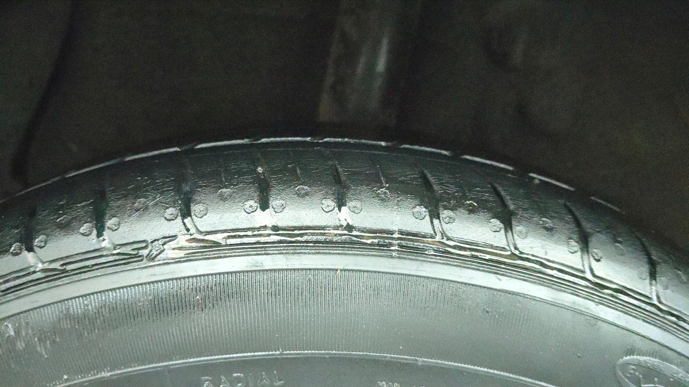 2023 Hyundai AURA S 1.2 CNG, CNG, Manual, 40,212 km, Right Rear Tyre Tread