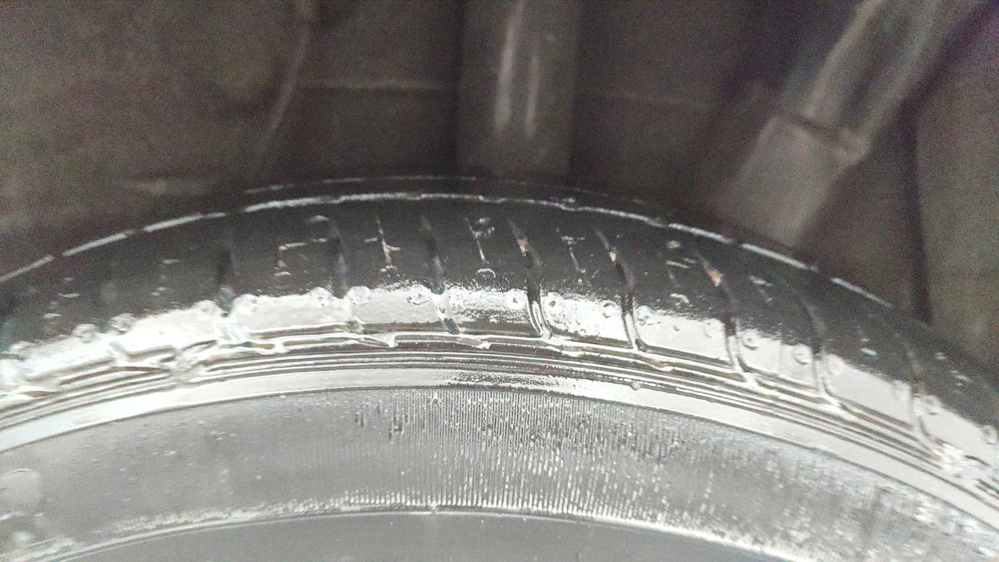 2023 Hyundai AURA S 1.2 CNG, CNG, Manual, 40,212 km, Left Rear Tyre Tread