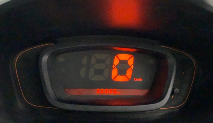 2015 Renault Kwid RXT 0.8, Petrol, Manual, 36,886 km, Odometer Image