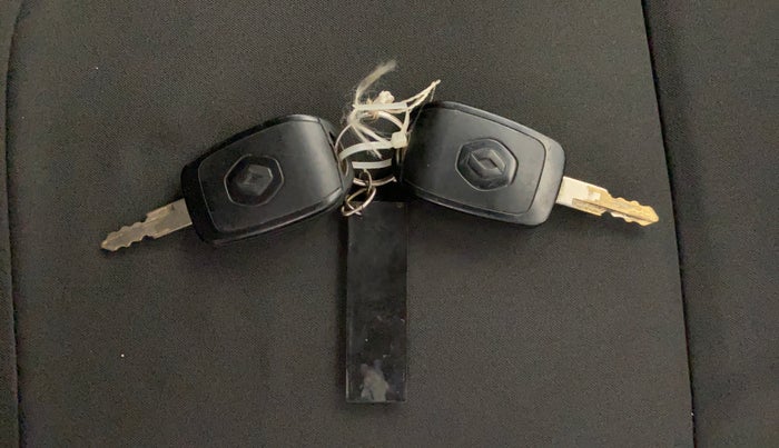 2017 Renault Kwid RXL, Petrol, Manual, 21,688 km, Key Close Up