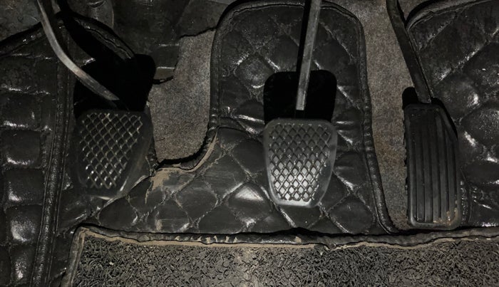 2016 Honda Amaze 1.2L I-VTEC S, Petrol, Manual, 88,804 km, Pedals