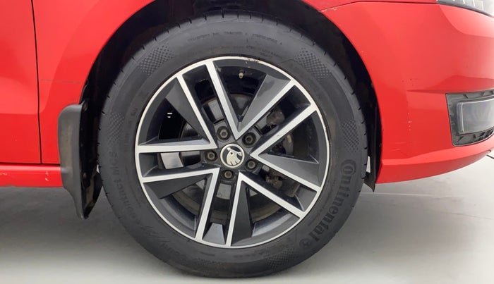 2018 Skoda Rapid STYLE 1.5 TDI AT, Diesel, Automatic, 74,439 km, Right Front Wheel