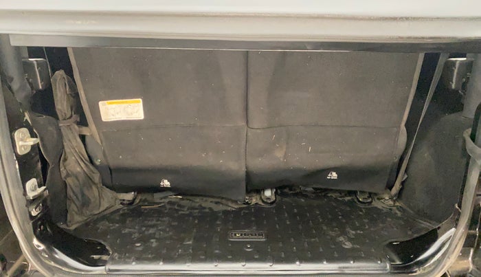 2021 Mahindra Thar LX D 4WD MT CONVERTIBLE, Diesel, Manual, 41,556 km, Boot Inside