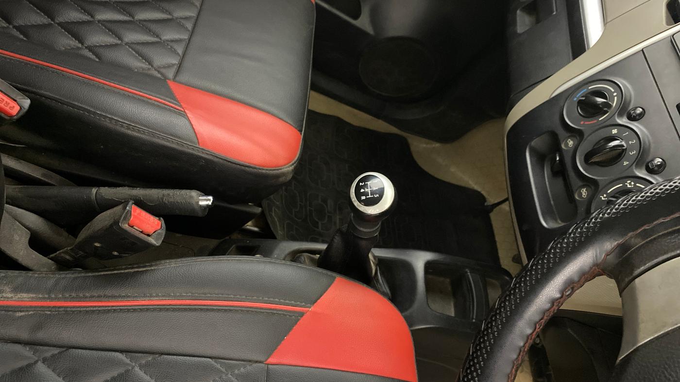 2015 Maruti Wagon R 1.0 VXI, Petrol, Manual, 48,649 km, Gear Lever