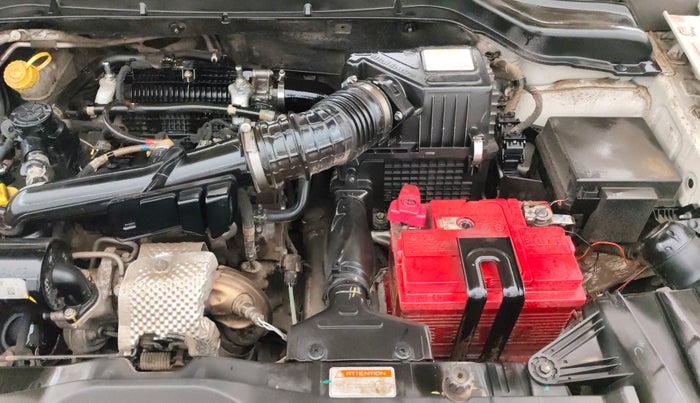 2021 Mahindra XUV300 W4 1.2 PETROL, Petrol, Manual, 40,775 km, Engine View - Left