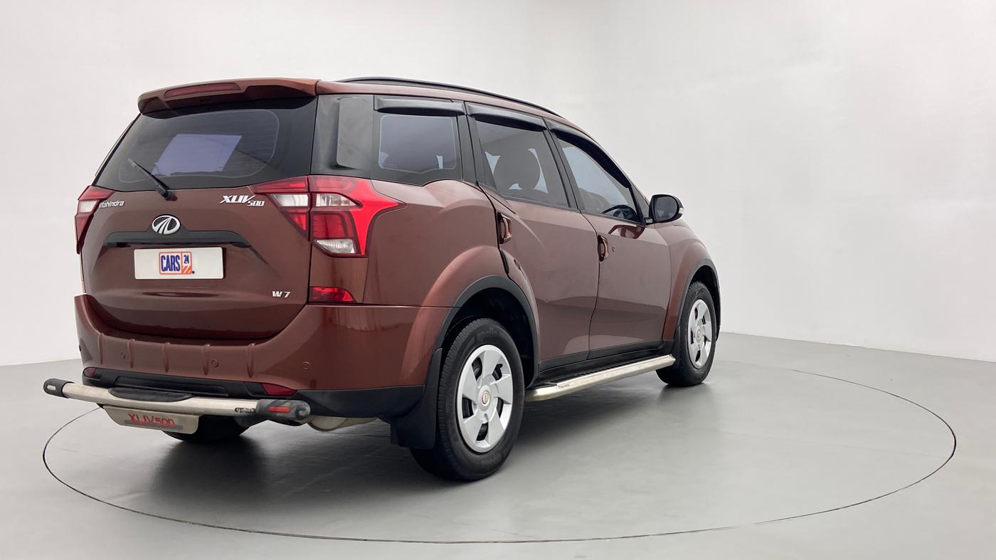 2018 Mahindra XUV500 W7 FWD, Diesel, Manual, 46,051 km, Right Back Diagonal