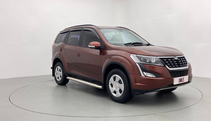 2018 Mahindra XUV500 W7 FWD, Diesel, Manual, 46,051 km, Right Front Diagonal