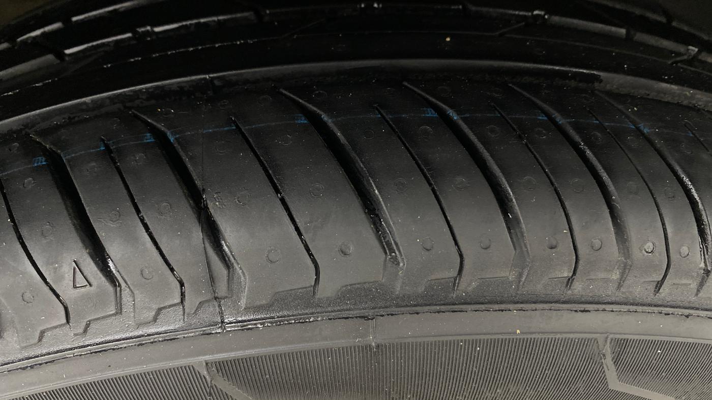 2020 Nissan MAGNITE XV PREMIUM TURBO (O), Petrol, Manual, 41,361 km, Right Front Tyre Tread