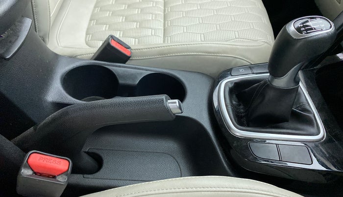 2019 KIA SELTOS HTX 1.5 PETROL MT, Petrol, Manual, 57,179 km, Gear Lever