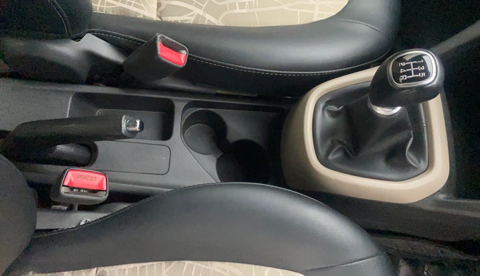 2019 Hyundai Grand i10 SPORTZ 1.2 KAPPA VTVT, Petrol, Manual, 76,312 km, Gear Lever