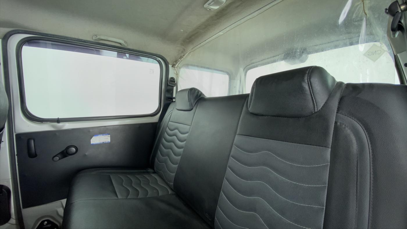 2017 Maruti Eeco 5 STR CNG WITH AC PLUSHTR, CNG, Manual, 53,844 km, Right Side Rear Door Cabin
