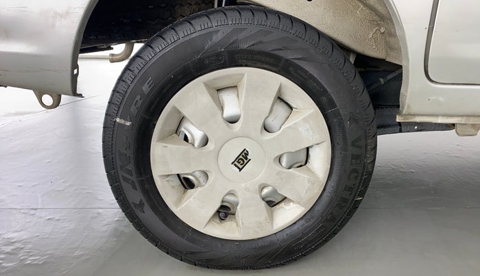 2017 Maruti Eeco 5 STR CNG WITH AC PLUSHTR, CNG, Manual, 53,844 km, Right Rear Wheel