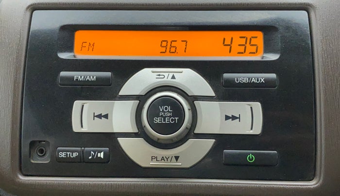 2012 Honda Brio V MT, Petrol, Manual, 79,896 km, Infotainment System