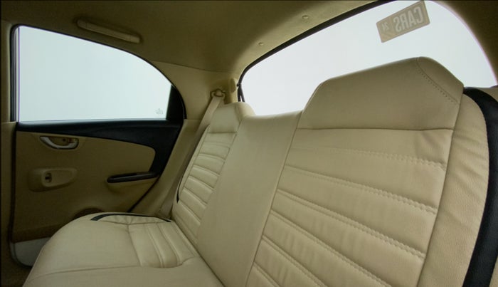 2012 Honda Brio V MT, Petrol, Manual, 79,896 km, Right Side Rear Door Cabin