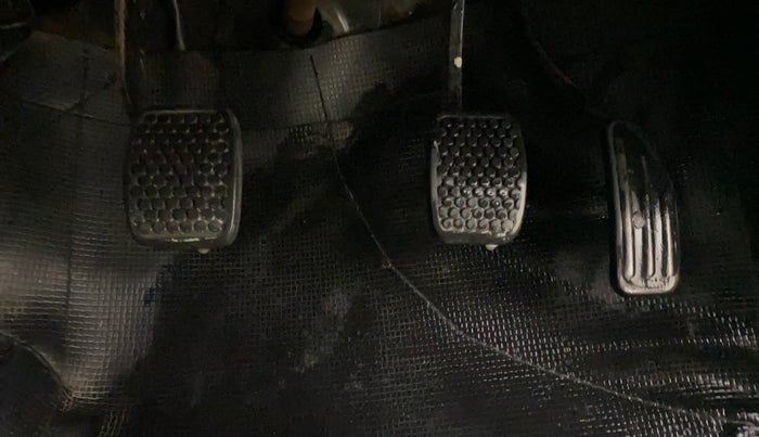 2014 Maruti Alto 800 LXI, Petrol, Manual, 55,463 km, Pedals