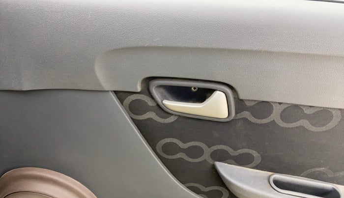 2014 Maruti Alto 800 LXI, Petrol, Manual, 55,463 km, Driver Side Door Panels Control