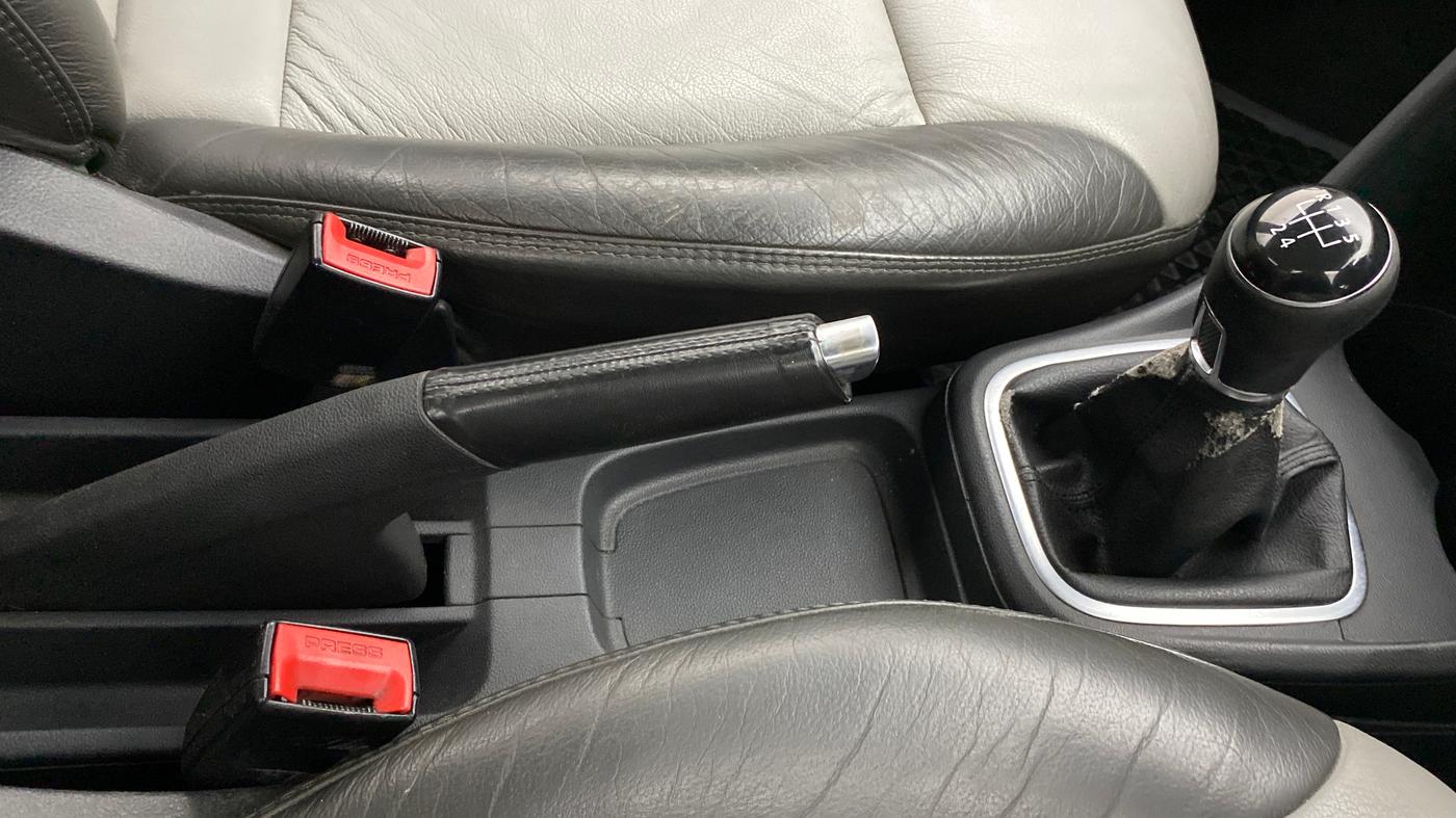 2014 Volkswagen Cross Polo HIGHLINE TDI, Diesel, Manual, 76,838 km, Gear Lever
