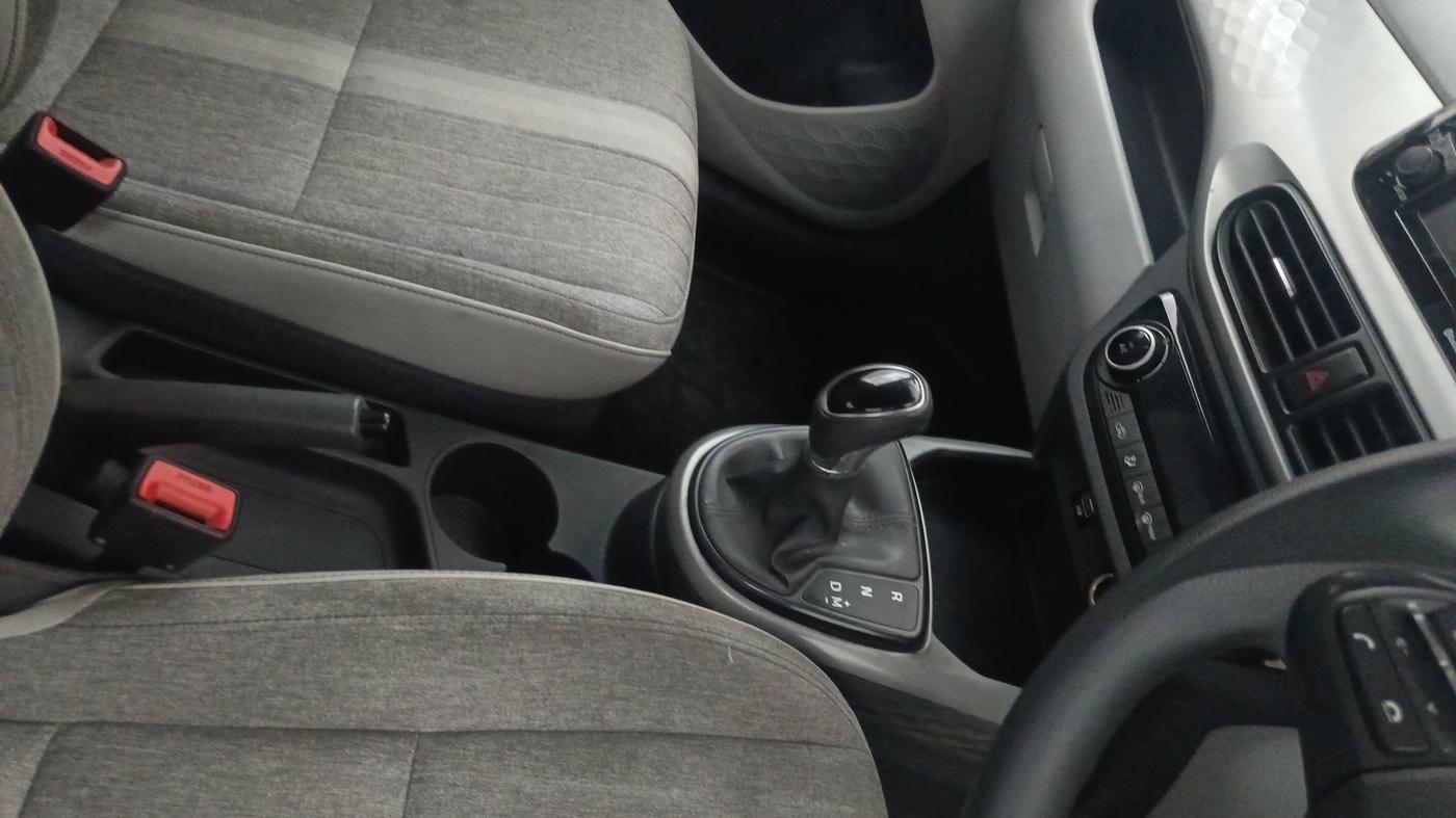 2020 Hyundai GRAND I10 NIOS SPORTZ AMT 1.2 KAPPA VTVT, Petrol, Automatic, 29,329 km, Gear Lever