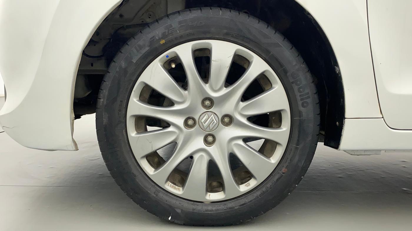 2016 Maruti Baleno ZETA CVT PETROL 1.2, Petrol, Automatic, 32,334 km, Left Front Wheel