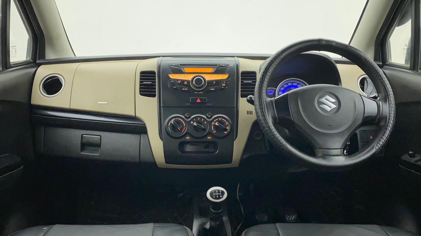 2017 Maruti Wagon R 1.0 VXI, Petrol, Manual, 43,944 km, Dashboard