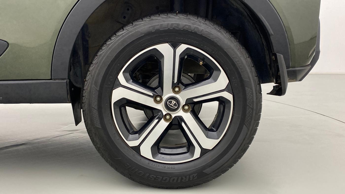 2021 Tata NEXON XZ+ SUNROOF 1.5 RTQ, Diesel, Manual, 13,824 km, Left Rear Wheel