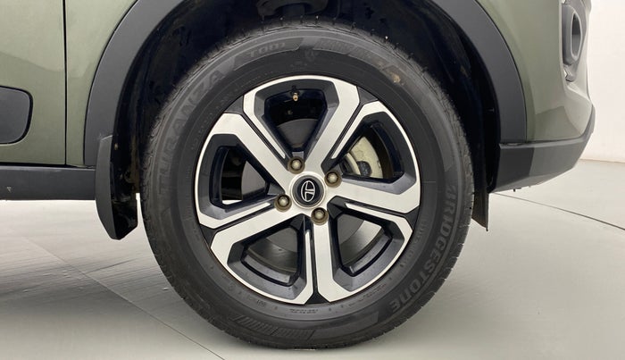 2021 Tata NEXON XZ+ SUNROOF 1.5 RTQ, Diesel, Manual, 13,824 km, Right Front Wheel