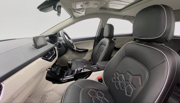 2021 Tata NEXON XZ+ SUNROOF 1.5 RTQ, Diesel, Manual, 13,824 km, Right Side Front Door Cabin