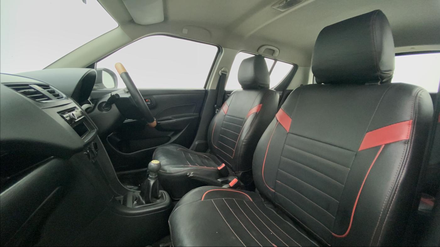 2012 Maruti Swift LXI, Petrol, Manual, 29,397 km, Right Side Front Door Cabin