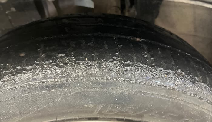2020 Renault TRIBER RXZ, Petrol, Manual, 42,188 km, Left Front Tyre Tread
