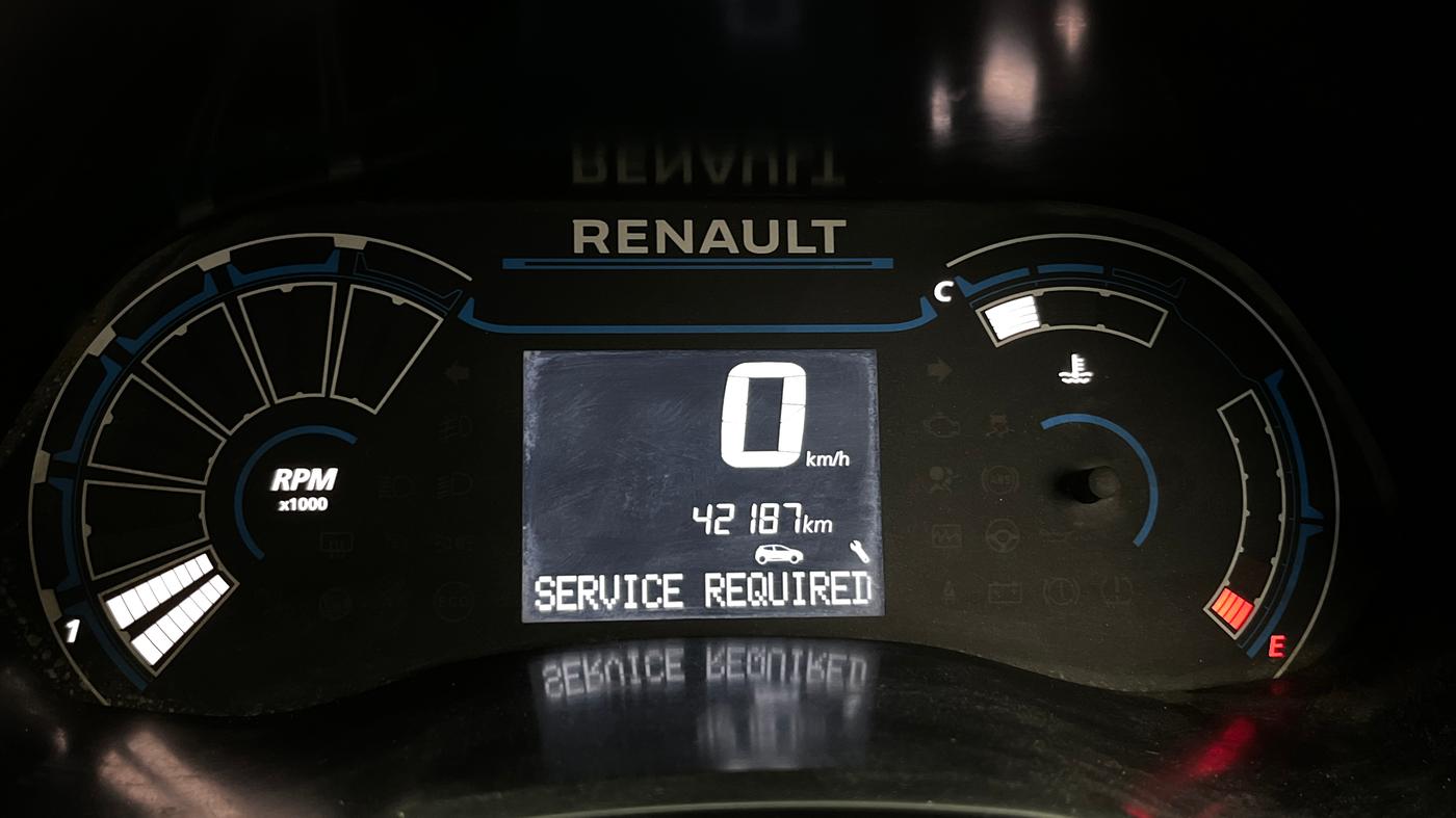 2020 Renault TRIBER RXZ, Petrol, Manual, 42,304 km, Odometer Image