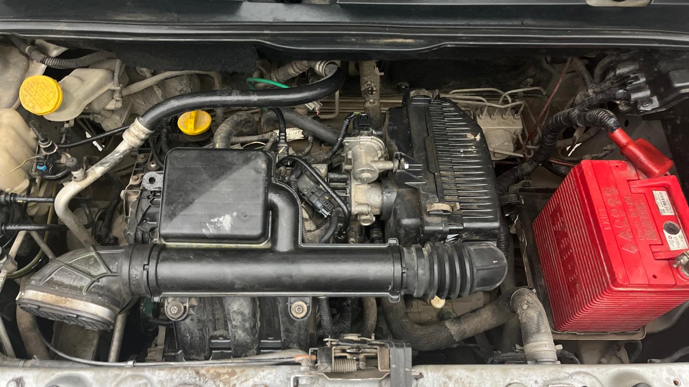 2020 Renault TRIBER RXZ, Petrol, Manual, 42,304 km, Engine View