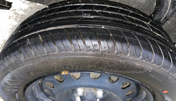 2024 Renault Kiger RXE MT, Petrol, Manual, 677 km, Right Rear Tyre Tread