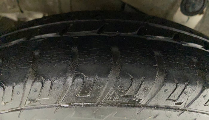 2011 Hyundai Santro Xing GL, Petrol, Manual, 40,610 km, Right Rear Tyre Tread