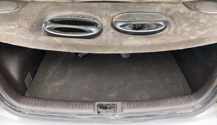 2011 Hyundai Santro Xing GL, Petrol, Manual, 40,610 km, Boot Inside